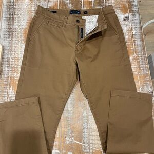 Lucky Brand 410 Athletic chino pants